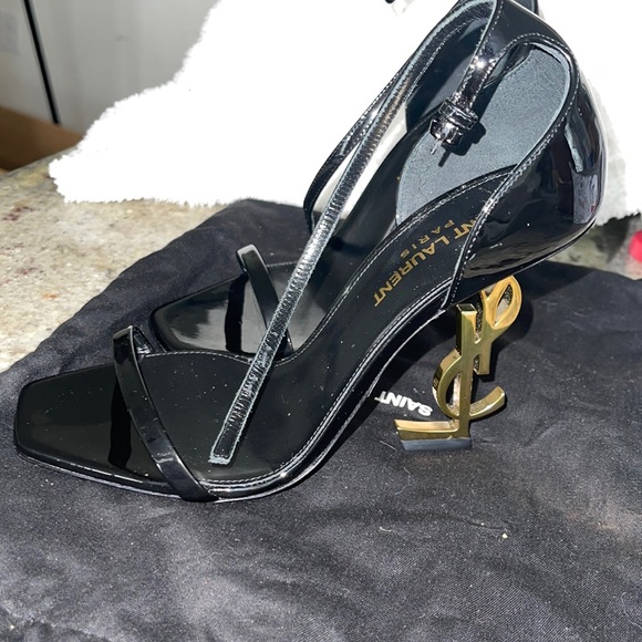 Black and gold YSL heels size 36 - Picture 3 of 4